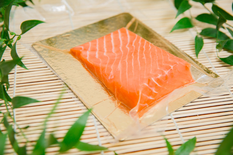 Frozen Wild BC Red Spring Salmon Sashimi-Cut (140g)